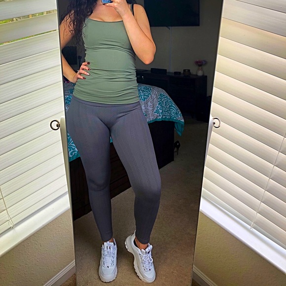 Eye candy gray fleece leggings size L - Picture 3 of 9